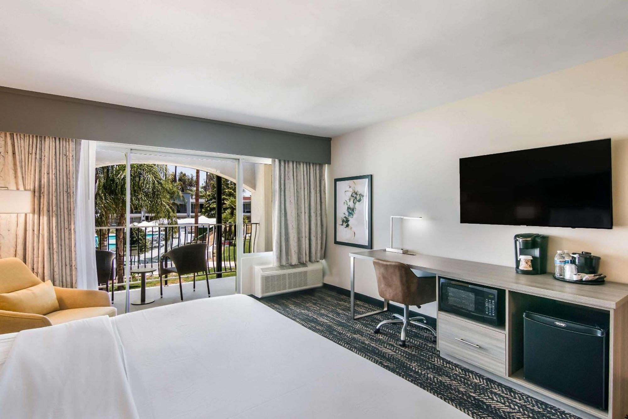 Hourglass Hotel, Ascend Hotel Collection 베이커즈필드 외부 사진