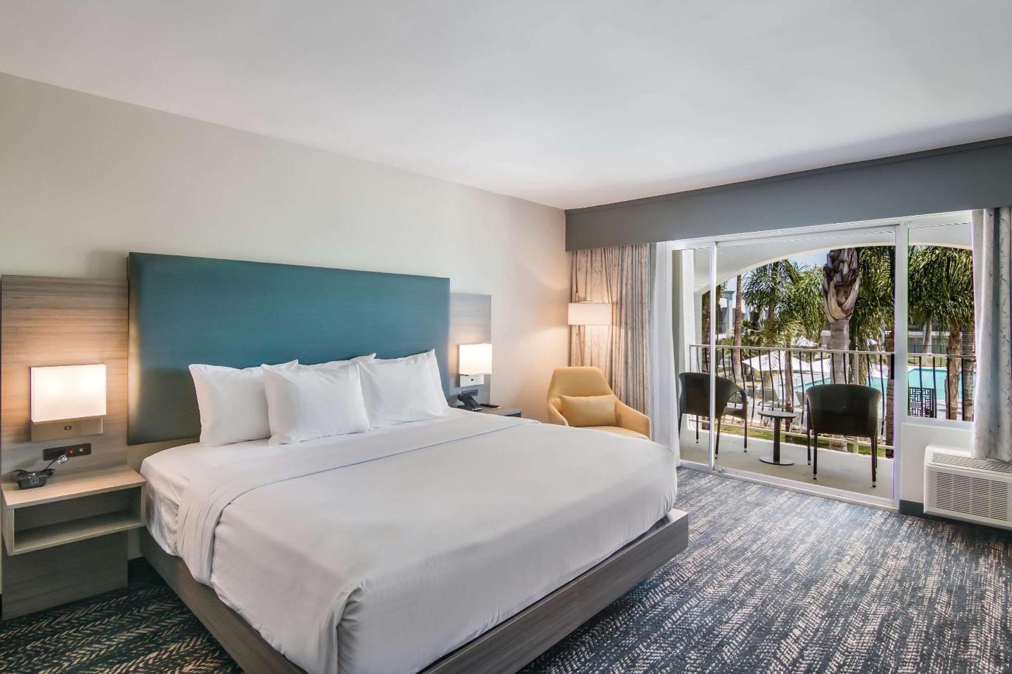 Hourglass Hotel, Ascend Hotel Collection 베이커즈필드 외부 사진