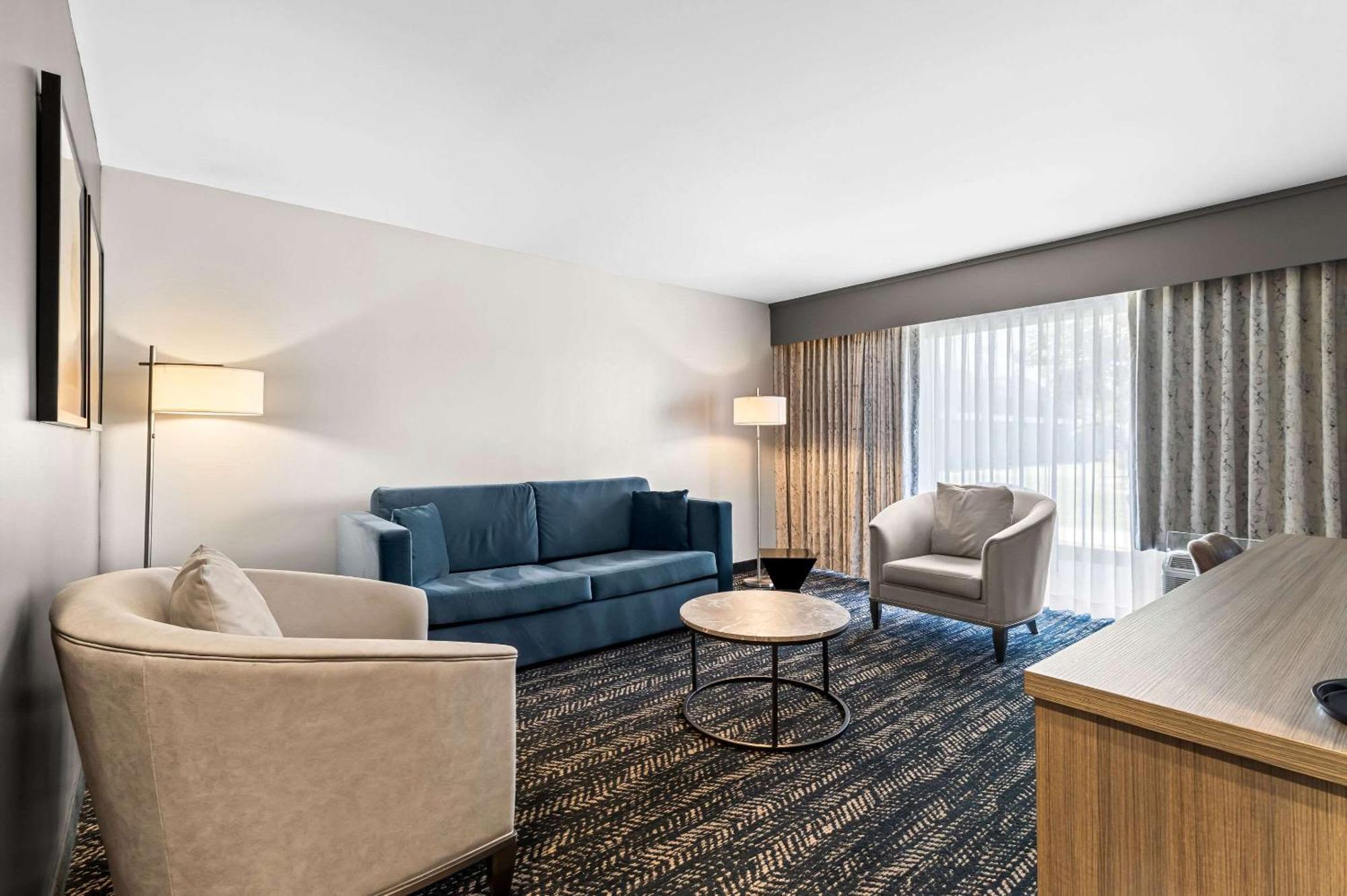 Hourglass Hotel, Ascend Hotel Collection 베이커즈필드 외부 사진
